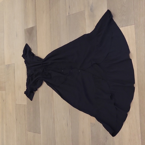 LOFT Off the shoulder maxi dress - Picture 1 of 5